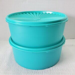 Tupperware Servalier Stacking Canisters 8 Cup Food Storage 8x3.5 Aquamarine Blue